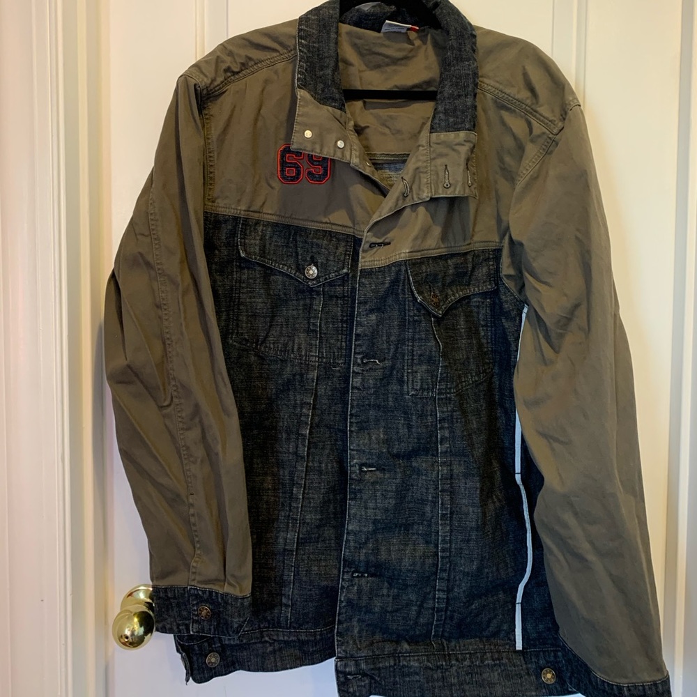 Men’s 3X denim jacket by Source, dark denim